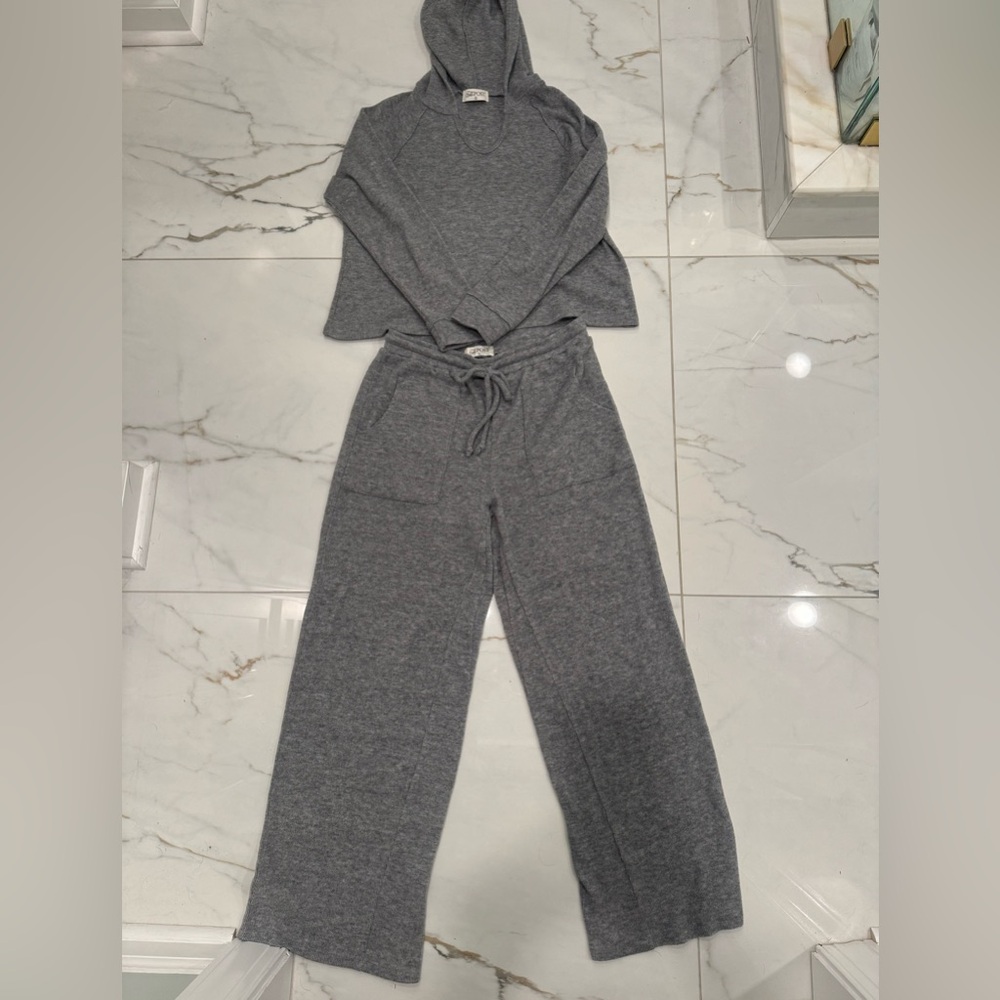 Cozy Gray Lounge Set